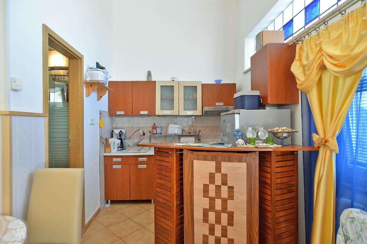 Apartments Dino 1374 بولا المظهر الخارجي الصورة