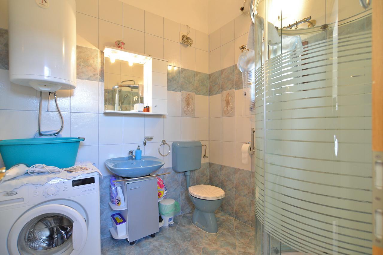 Apartments Dino 1374 بولا المظهر الخارجي الصورة